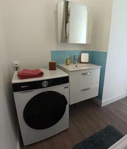 Feriehus Maison Calme Et Arbore A Sur Ciel