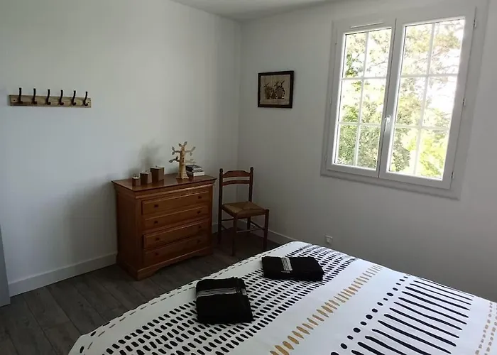 Maison Calme Et Arbore A Sur Ciel * Cordes-sur-Ciel