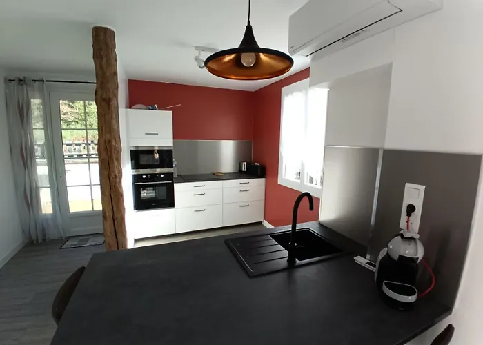 Feriehus Maison Calme Et Arbore A Sur Ciel *